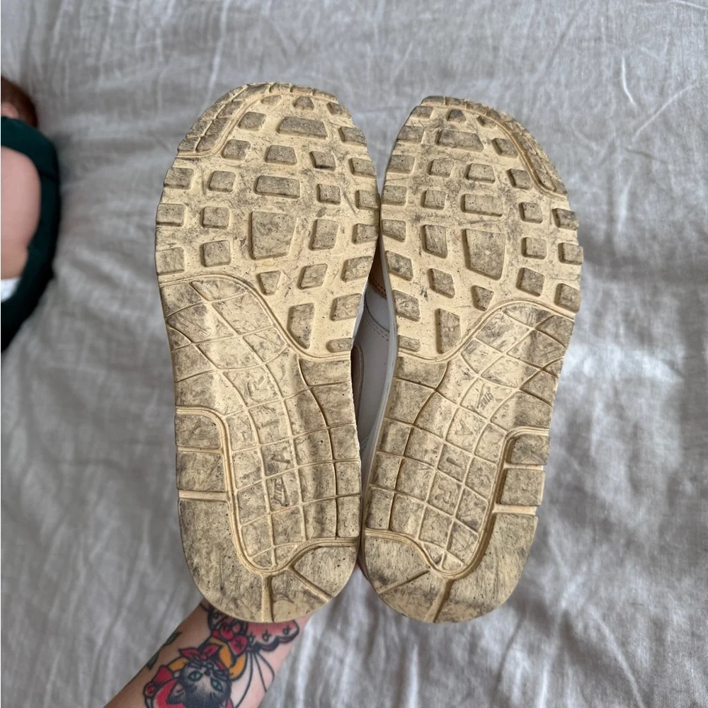 Nike Women's Air Max 1 Premium Sandrift Sneakers size 7 GUC - Picture 6 of 8